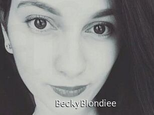 BeckyBlondiee