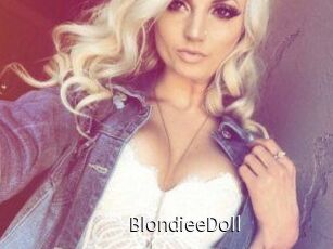 BlondieeDoll