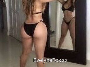 EvelyneFox22