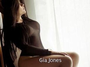 Gia_Jones