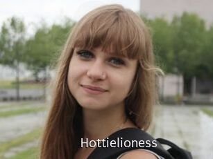 Hottielioness