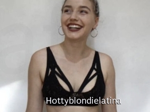 Hottyblondielatina