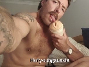 Hotyoungaussie