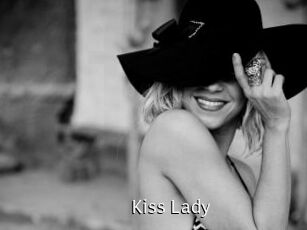 Kiss_Lady Anal Fist