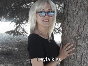 Leyla_kiss