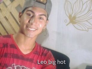 Leo_big_hot