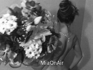 MiaOnAir