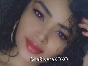 MiaRiveraXOXO Anal Fist