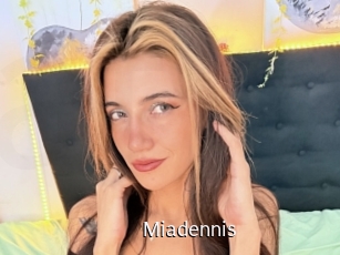 Miadennis