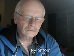 Nylontomi