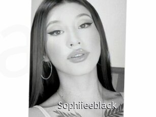 Sophiieeblack