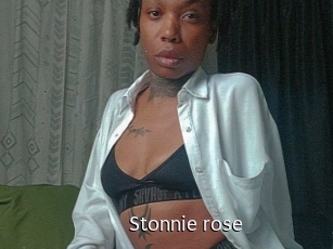 Stonnie_rose