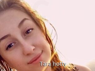 Tara_hotty