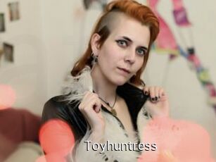 Toyhuntress