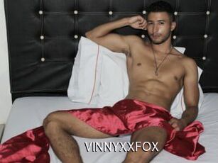 VINNYXXFOX