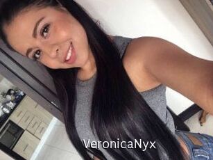 Veronica_Nyx