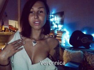 Veronnica