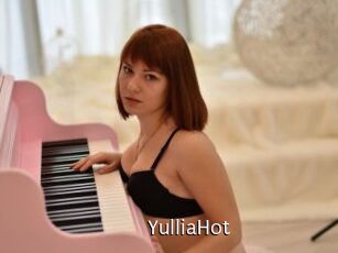 YulliaHot